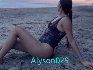 Alyson029