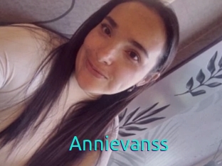 Annievanss