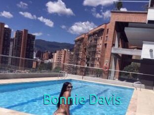 Bonnie_Davis