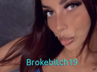 Brokebitch19