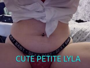 CUTE_PETITE_LYLA