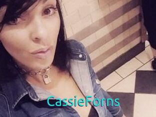 Cassie_Forns