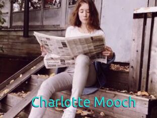 Charlotte_Mooch