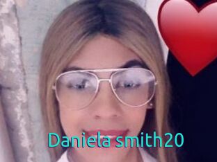 Daniela_smith20