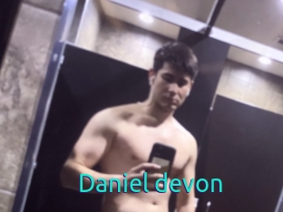 Daniel_devon