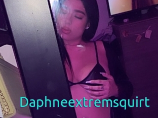 Daphneextremsquirt