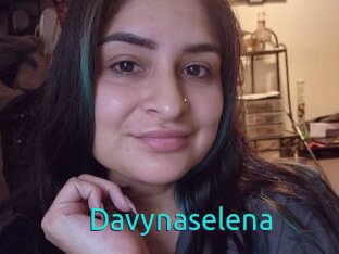Davynaselena