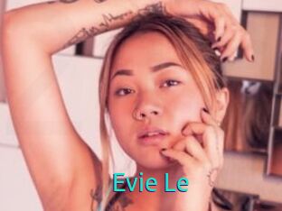 Evie_Le