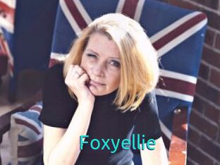 Foxyellie