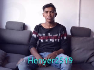 Henyer2519