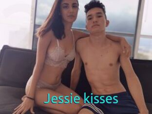 Jessie_kisses