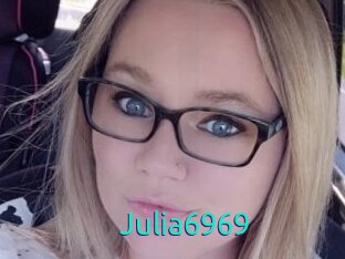 Julia6969