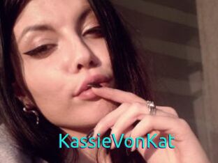 KassieVonKat