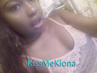 KissMeKiona