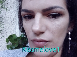 Kissmelove1