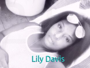 Lily_Davis