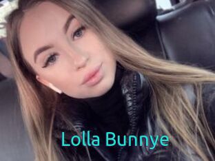 Lolla_Bunnye