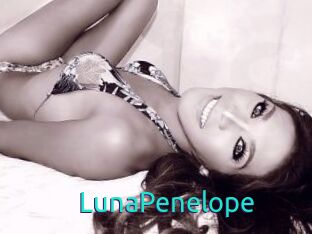 LunaPenelope