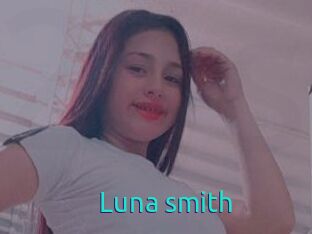 Luna_smith