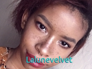 Lalunevelvet