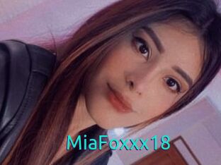 MiaFoxxx18