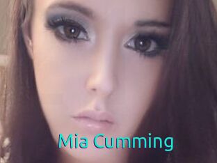 Mia_Cumming