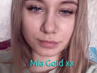 Mia_Gold_xx