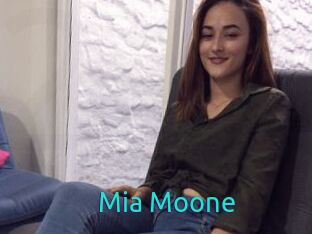 Mia_Moone