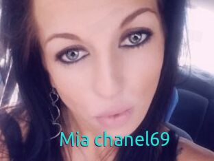 Mia_chanel69