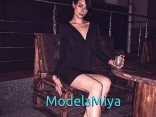 ModelaMiya