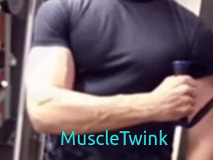 MuscleTwink