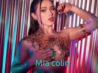 Mia_colin