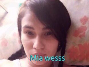 Mia_wesss