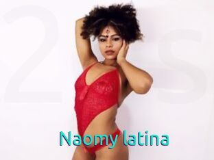 Naomy_latina