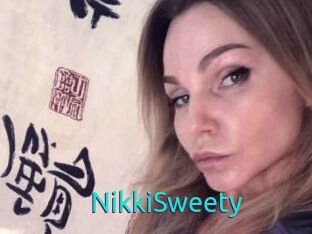 NikkiSweety