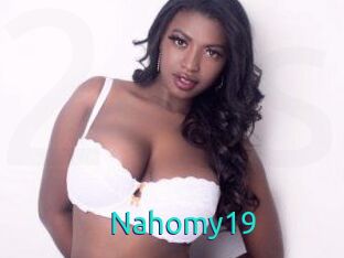 Nahomy19