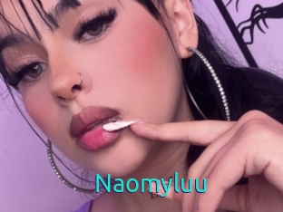 Naomyluu