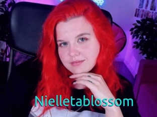 Nielletablossom