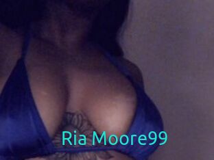 Ria_Moore99