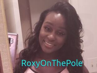 RoxyOnThePole