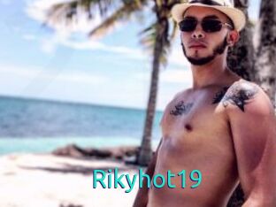 Rikyhot19