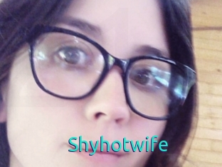 Shyhotwife