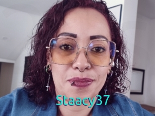 Staacy37