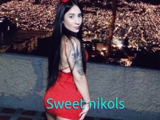 Sweet_nikols