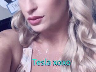 Tesla_xoxo