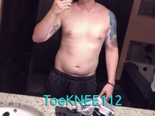 ToeKNEE112