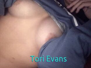Tori_Evans