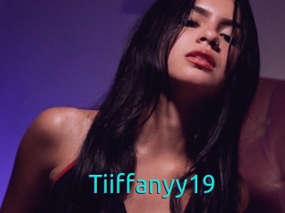 Tiiffanyy19